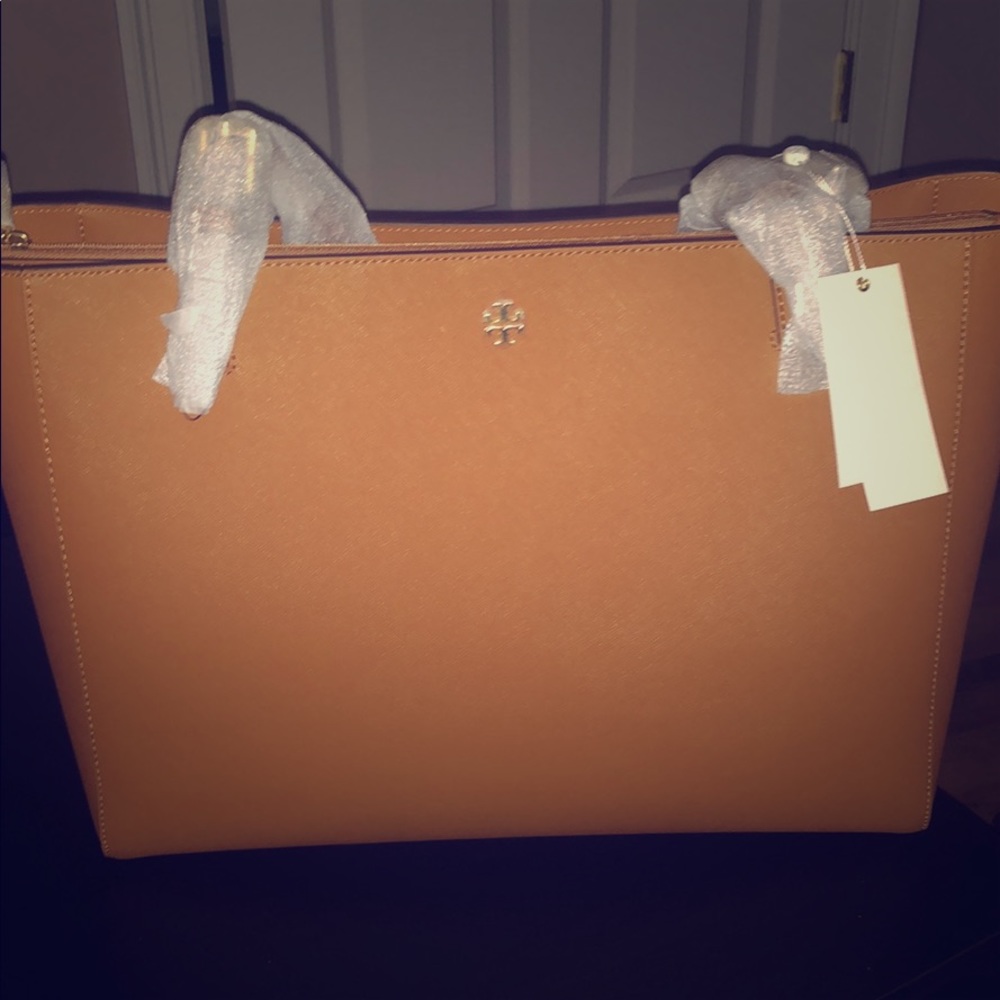 Tory Burch Large Emerson Buckle Tote